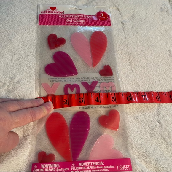 Window Gel Clings Valentines Day Colorful Hearts XOXO Teachers Supply Decor - Picture 8 of 8